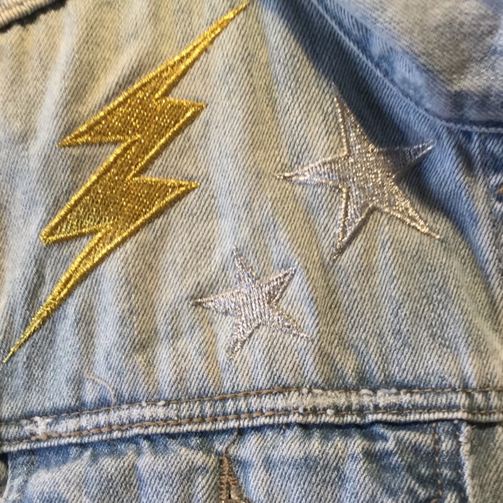 Jean jacket - Picture 2 of 3